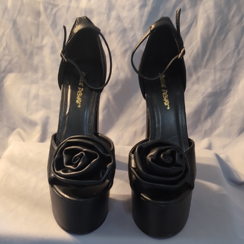 Women's Size 5 Public Desire Black Platform High Heels With Rose Design